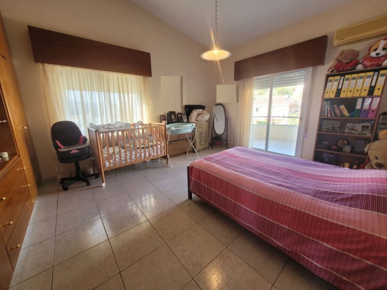 6+ Bedroom House for Sale in Laiki Lefkothea, Limassol District