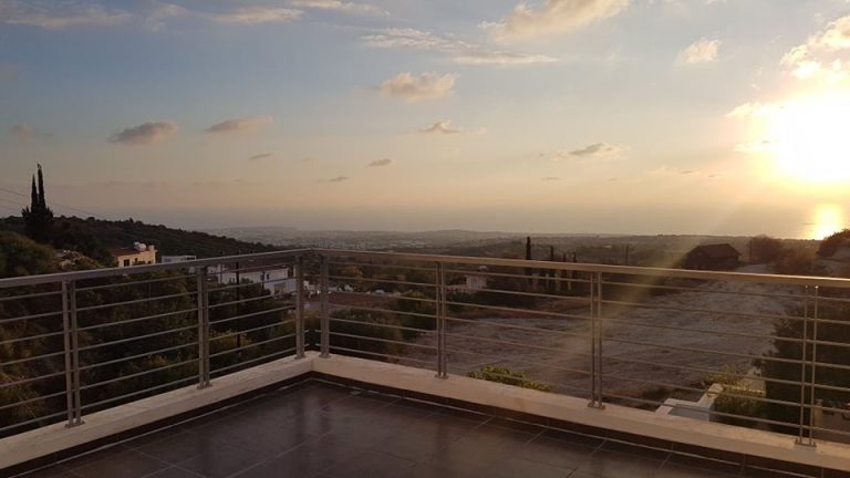 4 Bedroom House for Rent in Tsada, Paphos District