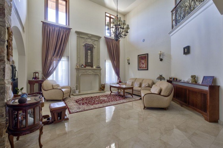 6+ Bedroom House for Sale in Souni, Limassol District