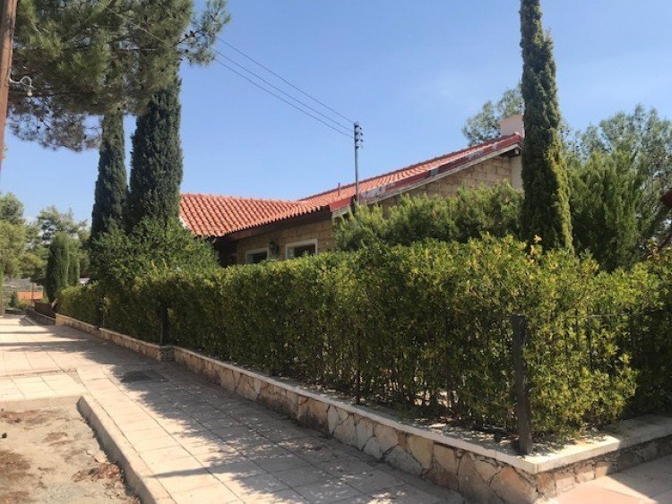 4 Bedroom House for Sale in Souni, Limassol District
