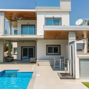 4 Bedroom House for Sale in Agios Tychonas, Limassol District