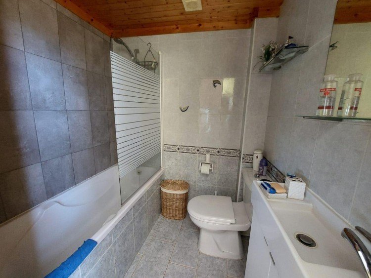 2 Bedroom House for Sale in Kalo Chorio Lemesou, Limassol District