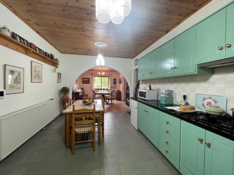 3 Bedroom House for Sale in Silikou, Limassol District