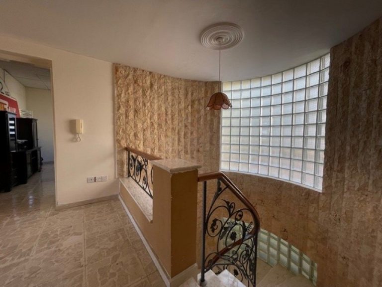 5 Bedroom House for Sale in Limassol – Agios Athanasios