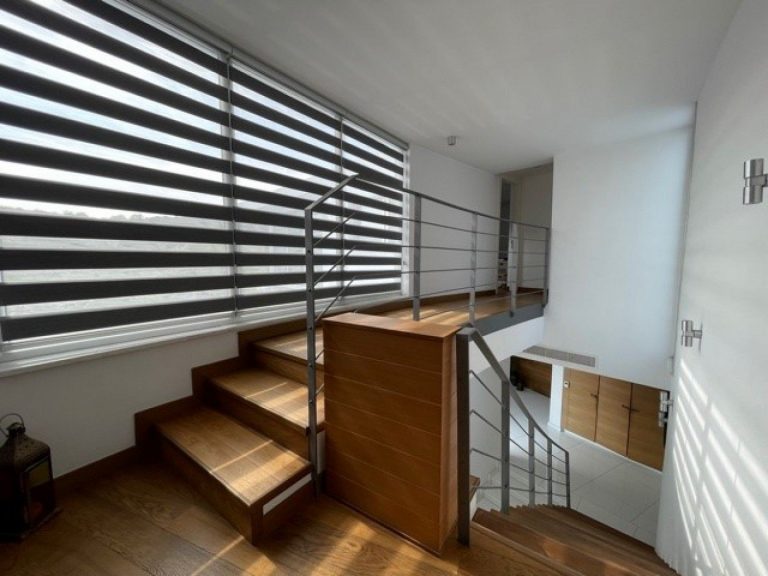 5 Bedroom House for Sale in Parekklisia, Limassol District