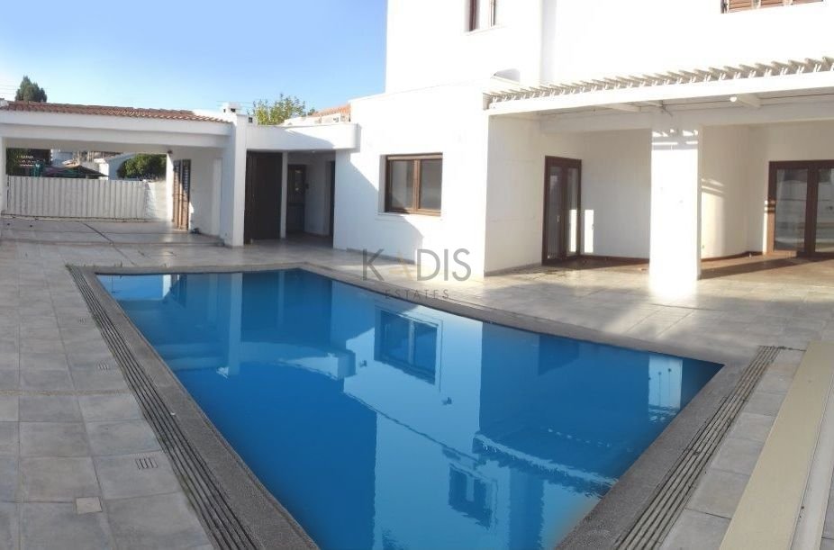 4 Bedroom House for Sale in Nicosia – Agios Andreas