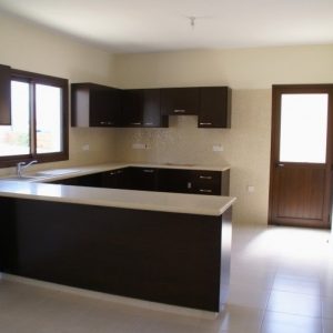 2 Bedroom House for Sale in Monagroulli, Limassol District