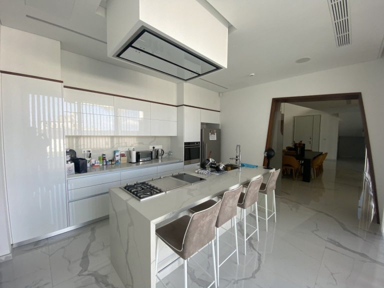 3 Bedroom House for Sale in Trachoni Lemesou, Limassol District