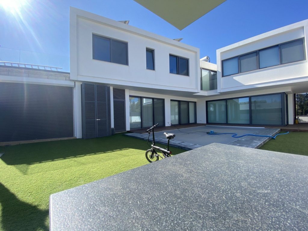 3 Bedroom House for Sale in Trachoni Lemesou, Limassol District