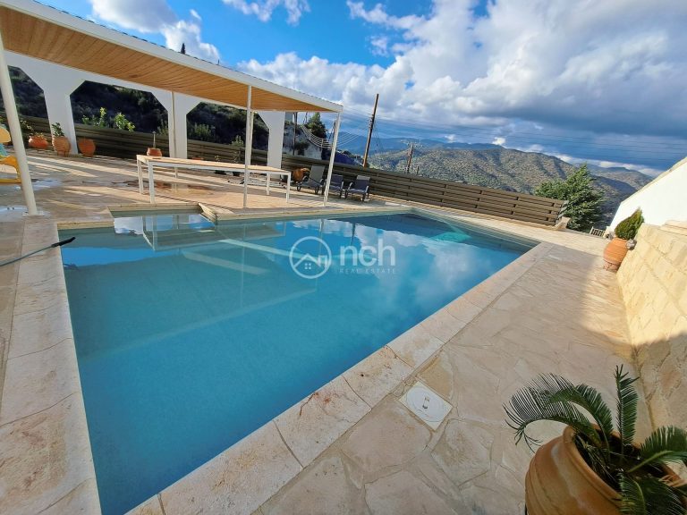 4 Bedroom Villa for Sale in Foinikaria, Limassol District