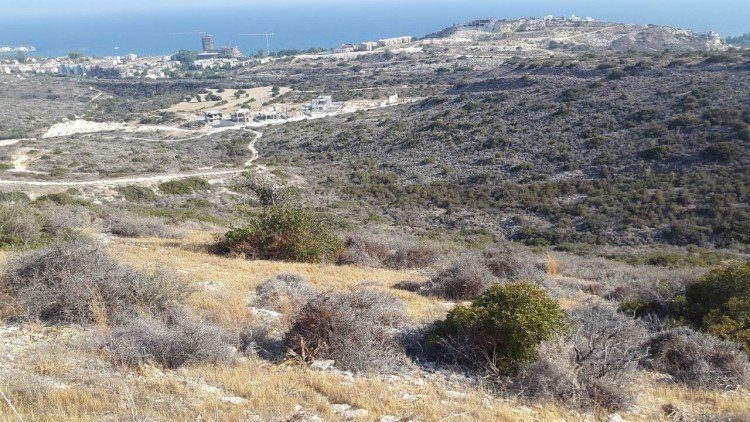 3,672m² Plot for Sale in Agios Tychonas, Limassol District