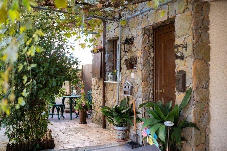 3 Bedroom House for Sale in Pano Platres, Limassol District