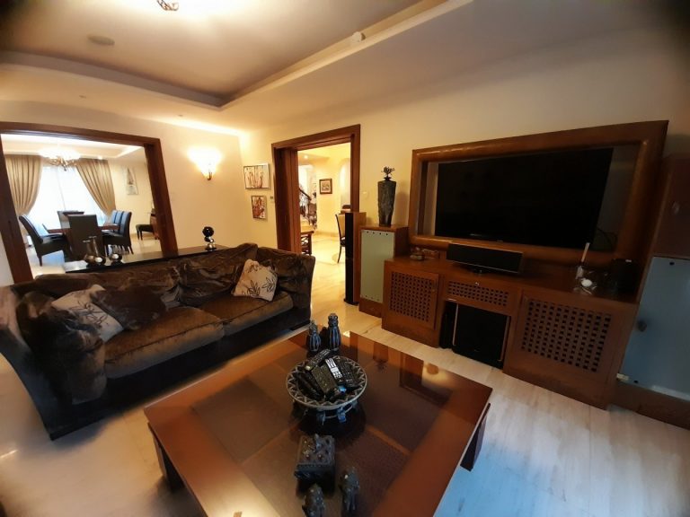 5 Bedroom House for Sale in Limassol – Naafi