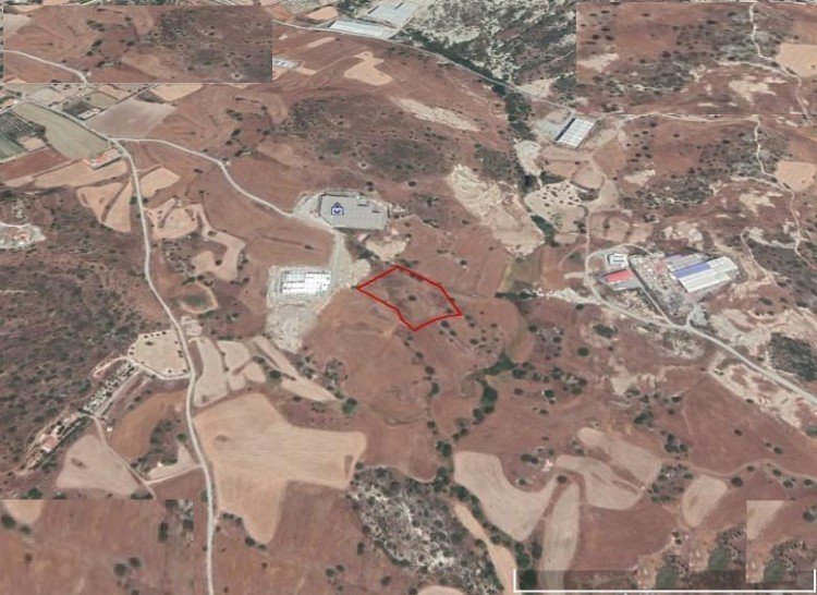 4,856m² Plot for Sale in Monagroulli, Limassol District