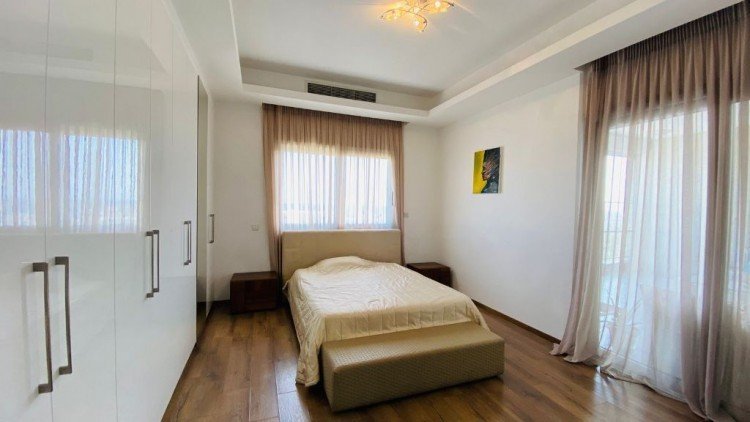 4 Bedroom Apartment for Sale in Agios Tychonas – Tourist Area, Limassol District