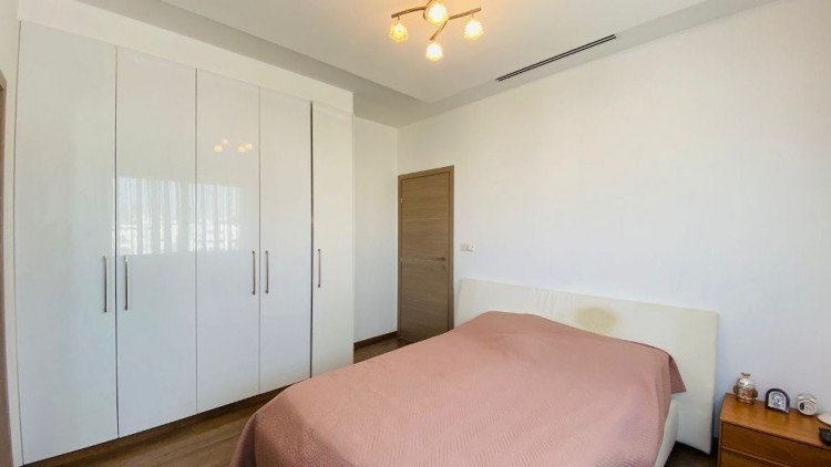 4 Bedroom Apartment for Sale in Agios Tychonas – Tourist Area, Limassol District