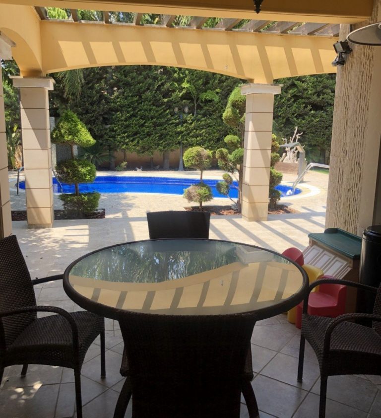 4 Bedroom House for Sale in Germasogeia, Limassol District