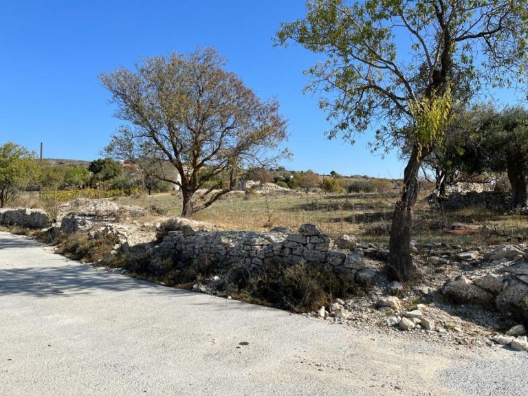 3,011m² Plot for Sale in Vasa Koilaniou, Limassol District