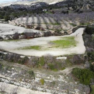 5,686m² Plot for Sale in Mesa Chorio, Paphos District