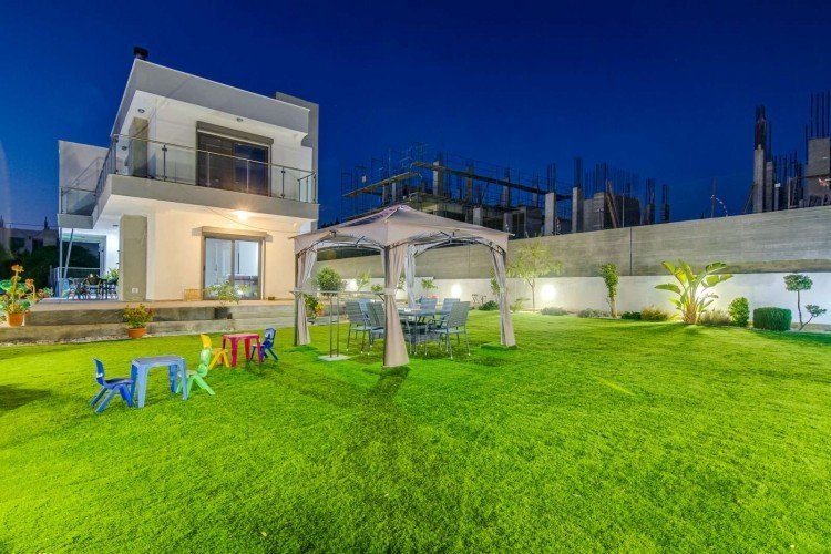 4 Bedroom House for Sale in Konia, Paphos District