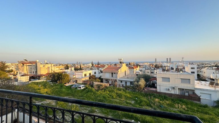 4 Bedroom House for Sale in Limassol – Agios Athanasios