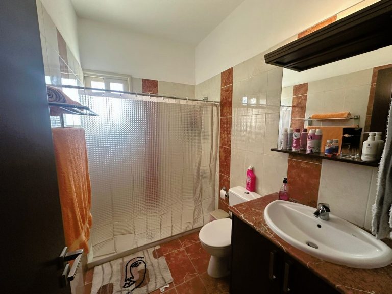 521m² Commercial for Sale in Timi, Paphos District