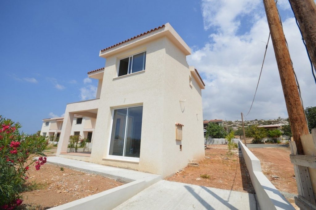 3 Bedroom House for Sale in Peyia, Paphos District