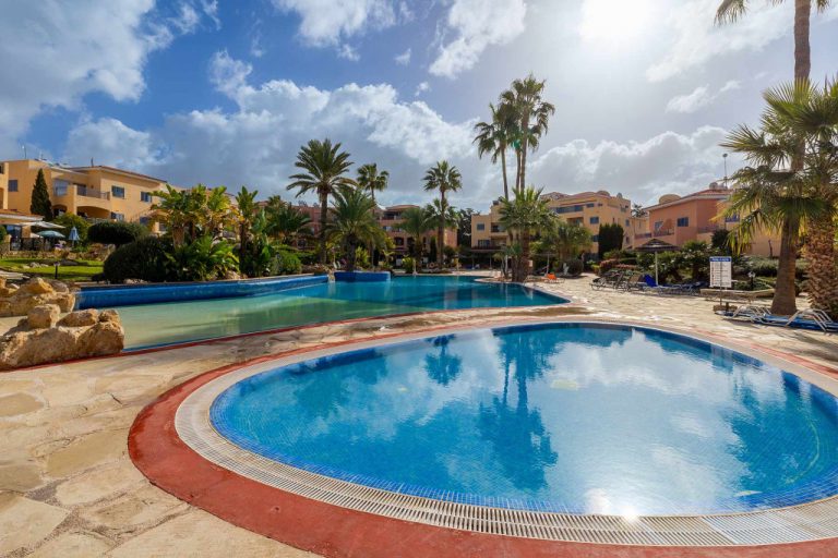 2 Bedroom Apartment for Sale in Kato Paphos