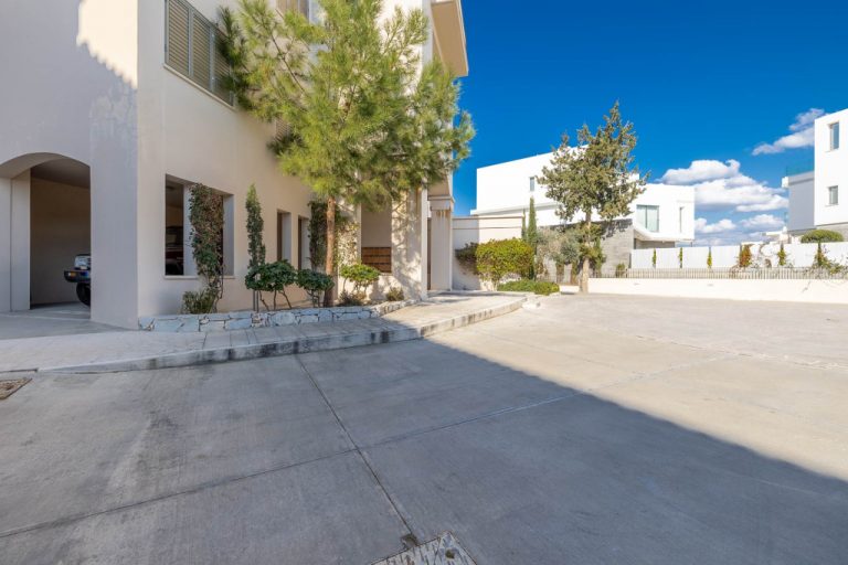 2 Bedroom Apartment for Sale in Paphos District