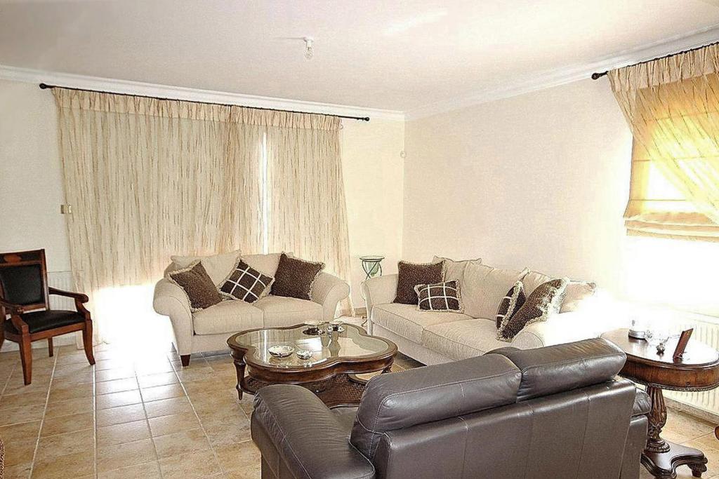 3 Bedroom Villa for Sale in Tala, Paphos District