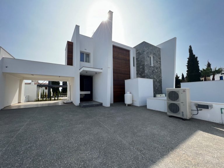 5 Bedroom House for Sale in Protaras, Famagusta District