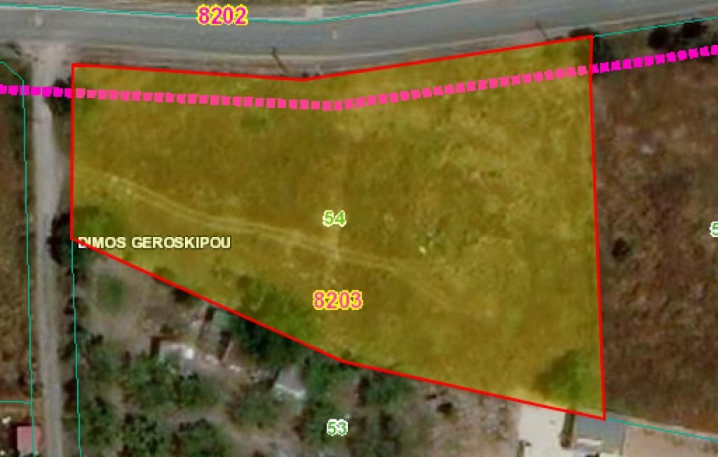 4,470m² Plot for Sale in Geroskipou, Paphos District