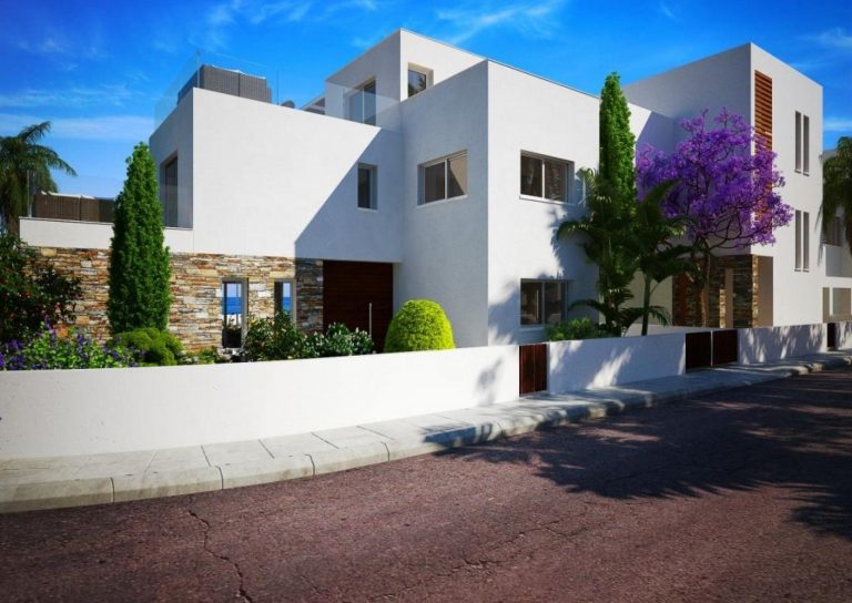 3 Bedroom House for Sale in Geroskipou, Paphos District