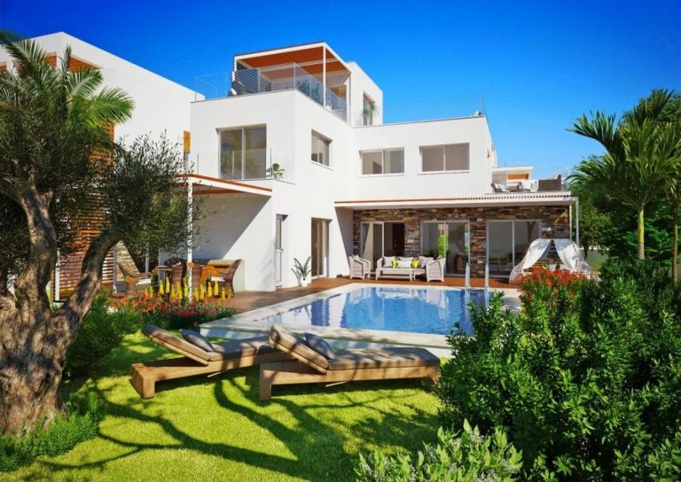 4 Bedroom House for Sale in Geroskipou, Paphos District