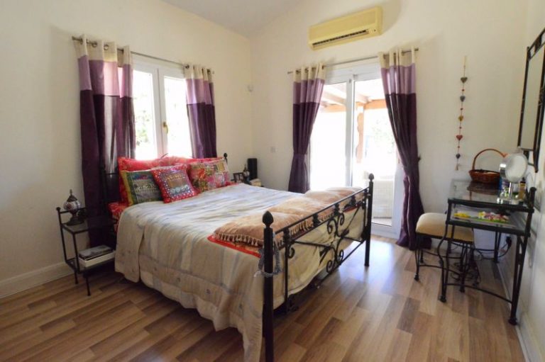 4 Bedroom House for Sale in Tala, Paphos District