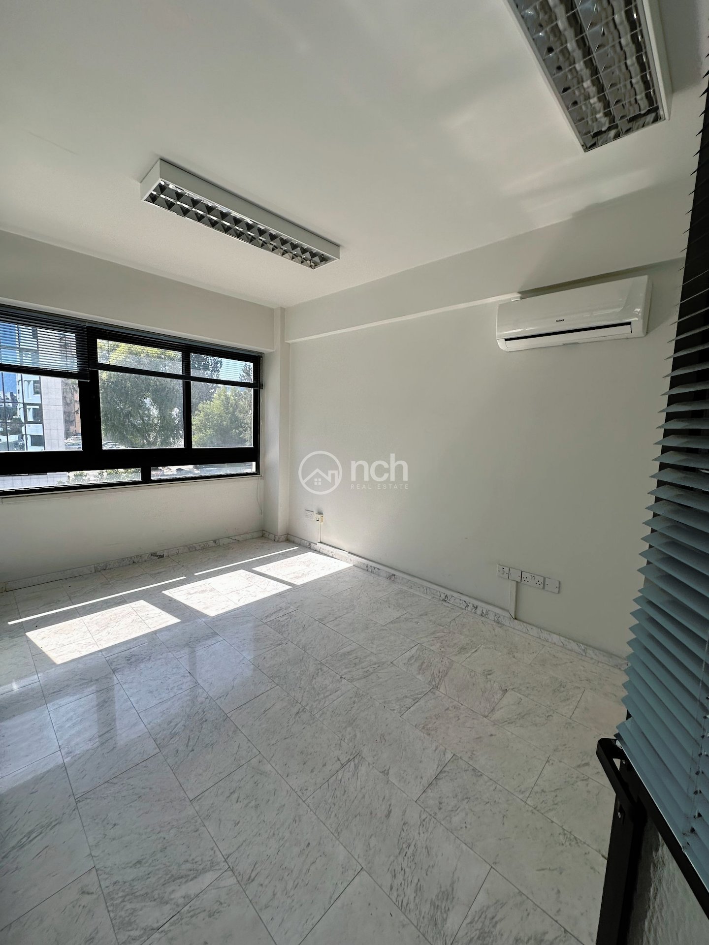 60m² Office for Rent in Nicosia – Trypiotis