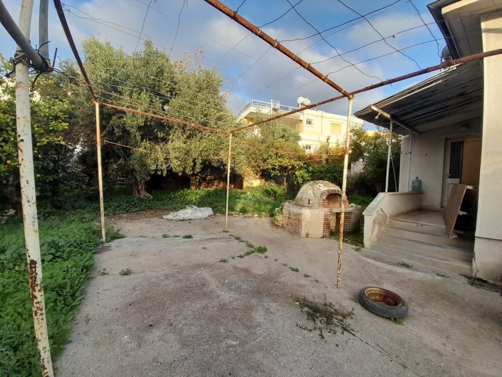 2 Bedroom House for Sale in Paphos – Agios Theodoros