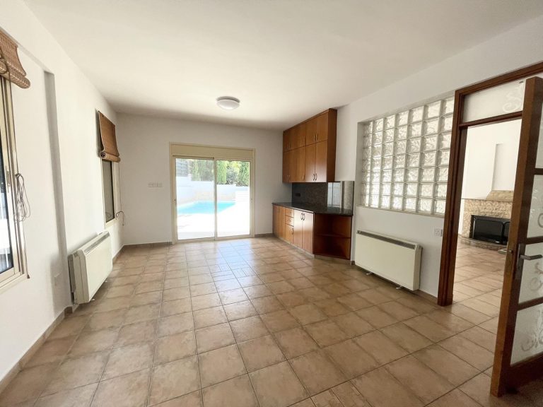 3 Bedroom House for Rent in Limassol District