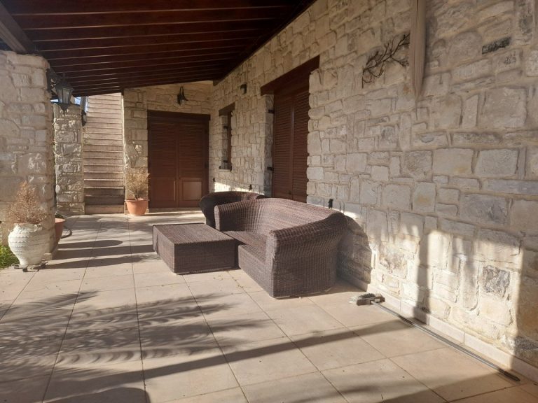 Σπίτι 3 Υπνοδωματίων προς Ενοικίαση στη Χούλου, Επαρχία Πάφου