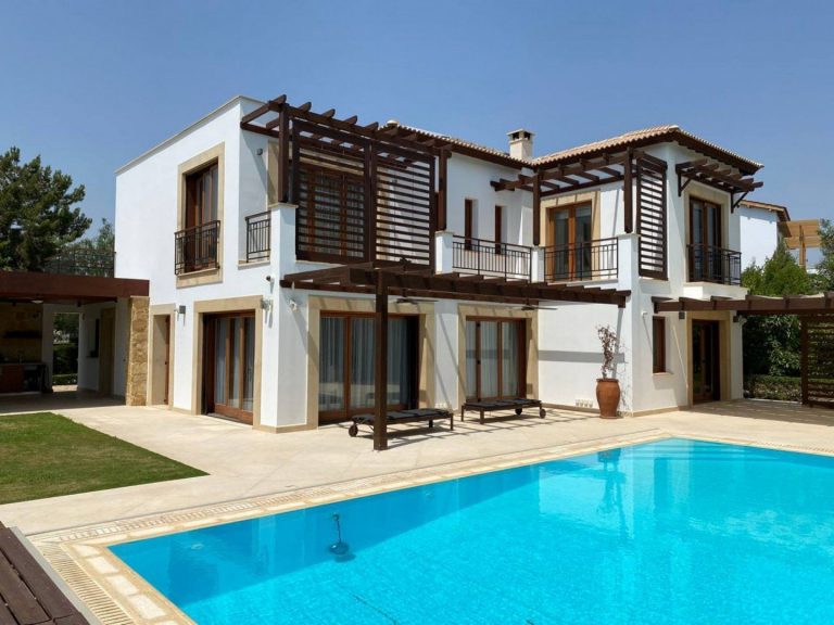 6+ Bedroom House for Sale in Aphrodite Hills, Paphos District