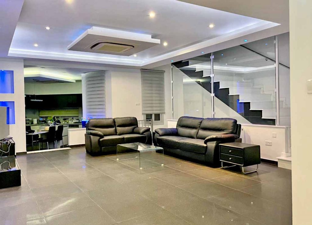 5 Bedroom House for Sale in Limassol – Agios Athanasios