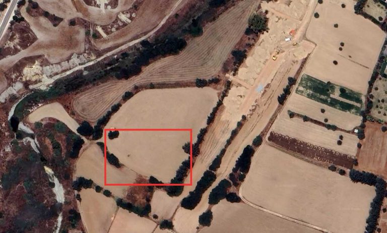 576m² Residential Plot for Sale in Pano Deftera, Nicosia District