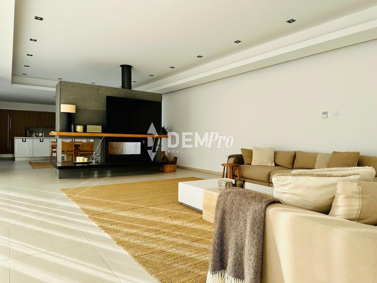 5 Bedroom House for Sale in Konia, Paphos District