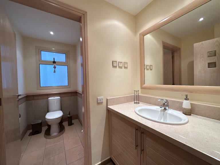 5 Bedroom House for Sale in Limassol District