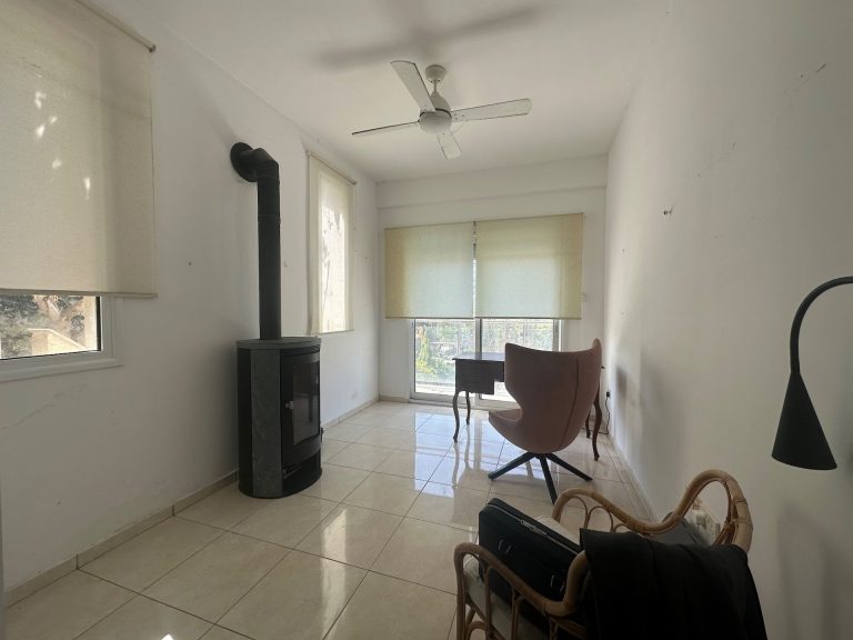 4 Bedroom House for Sale in Agios Tychonas, Limassol District