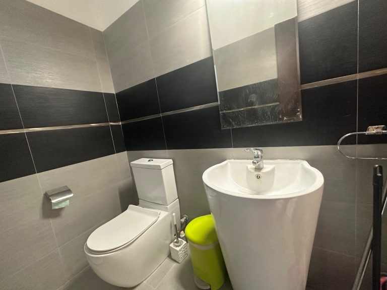 4 Bedroom House for Sale in Agios Tychonas, Limassol District