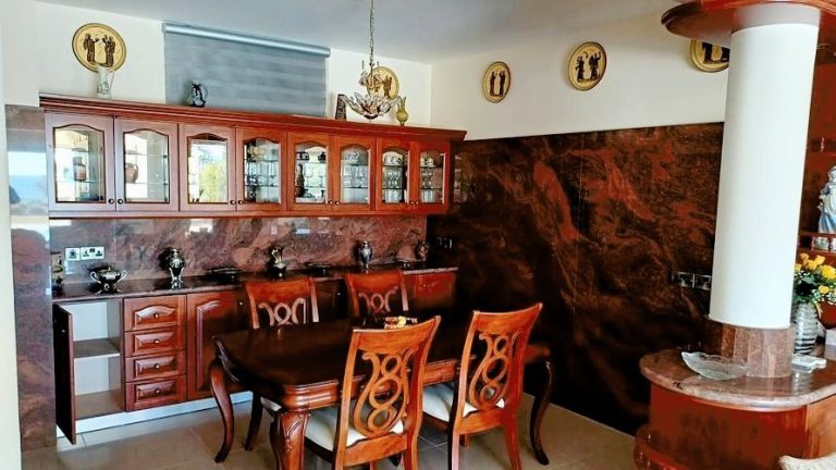 5 Bedroom House for Rent in Sea Caves, Paphos District