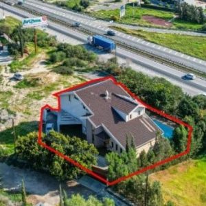 4 Bedroom House for Sale in Kalogiroi, Limassol District