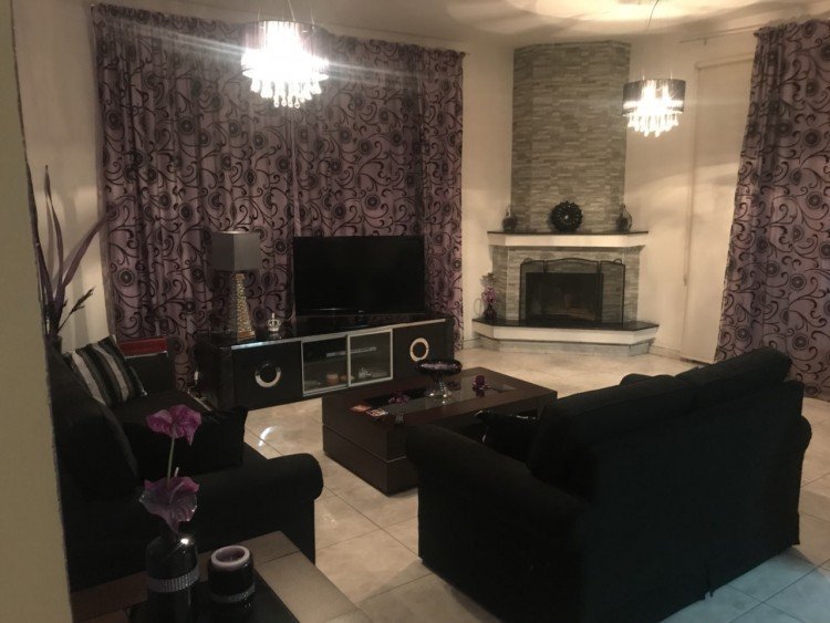 180m² Office for Rent in Limassol – Zakaki