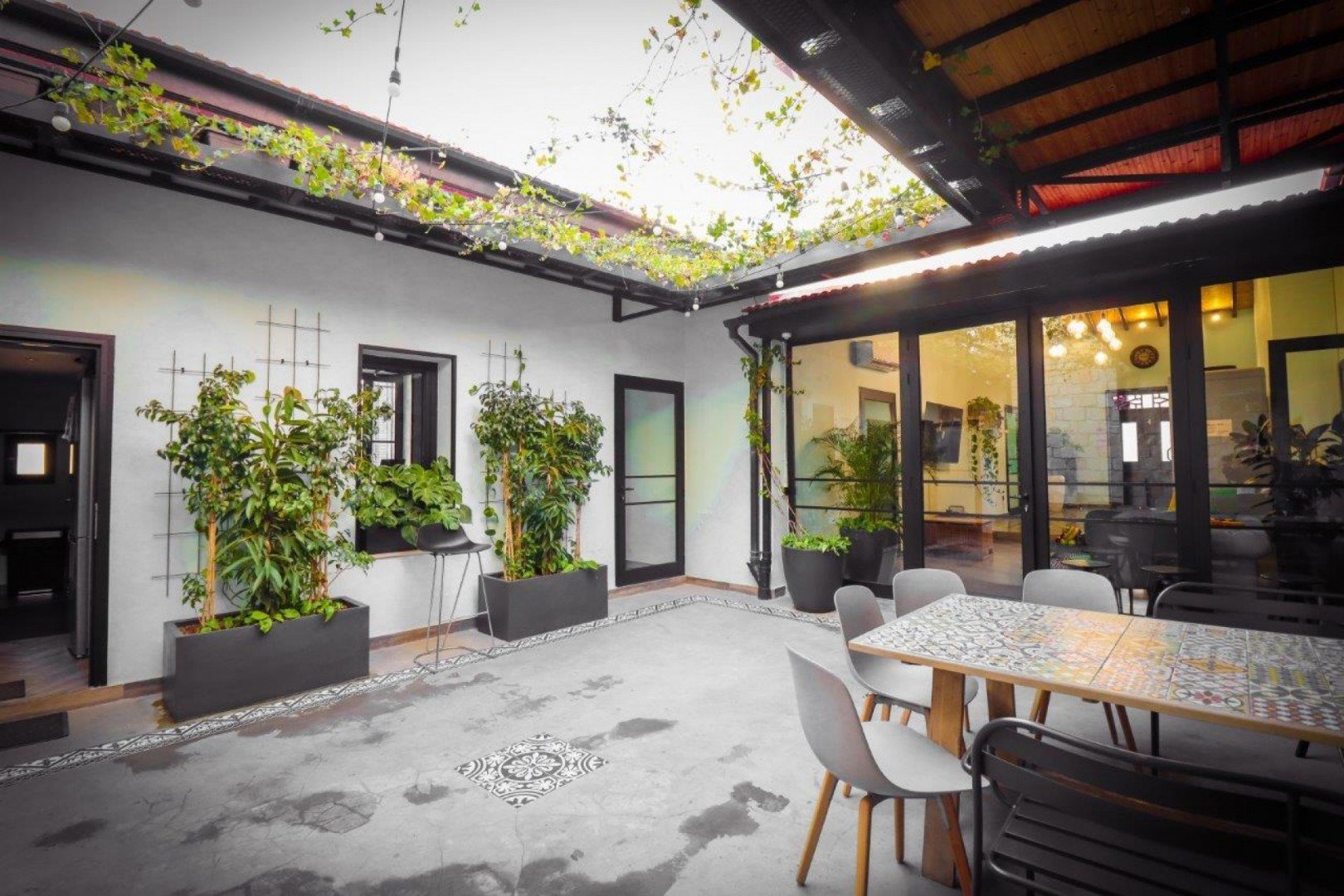 225m² Office for Rent in Limassol – AgiaTriada